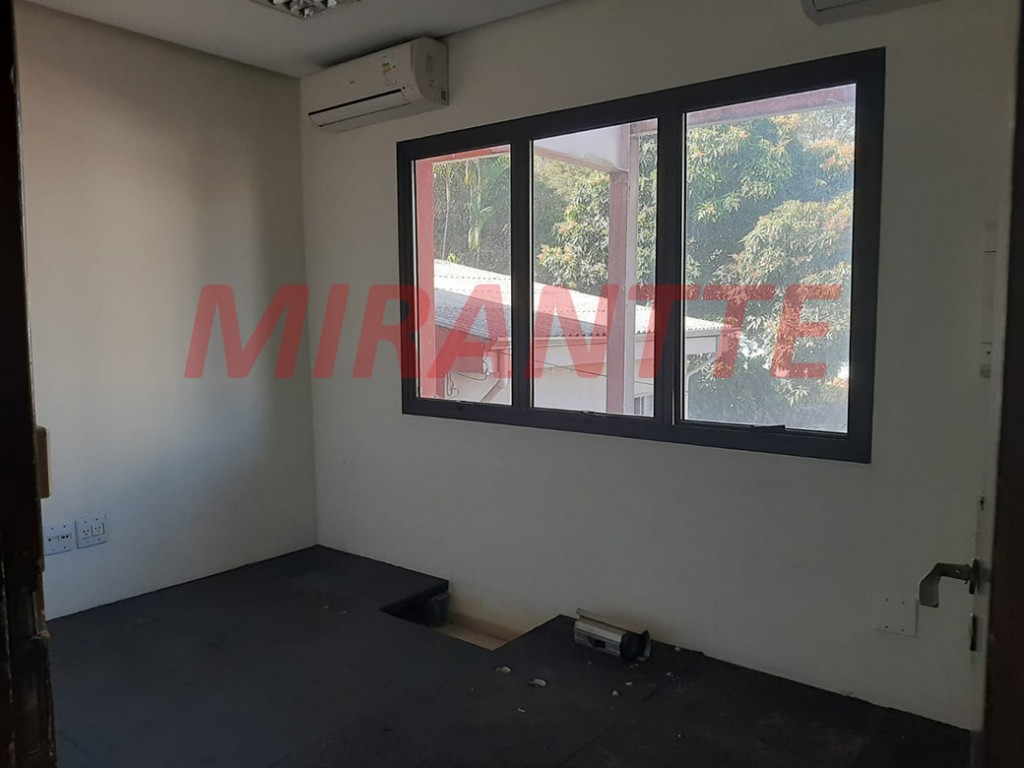 Comercial de 400m² em Vila Maria
