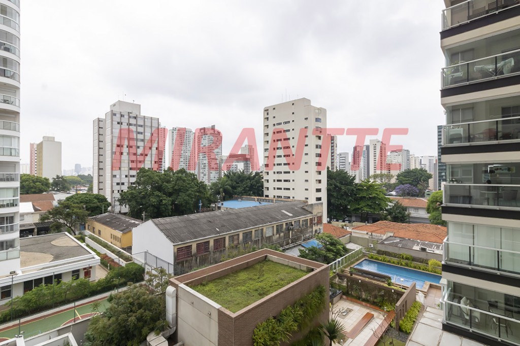 Apartamento de 35m² com 1 quarto em Vila Olimpia