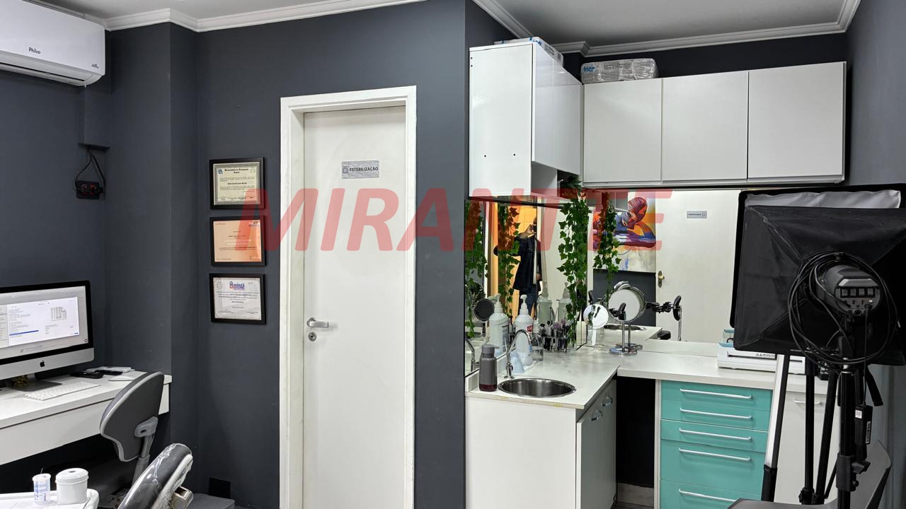 Conjunto comercial de 38m² em Água Fria