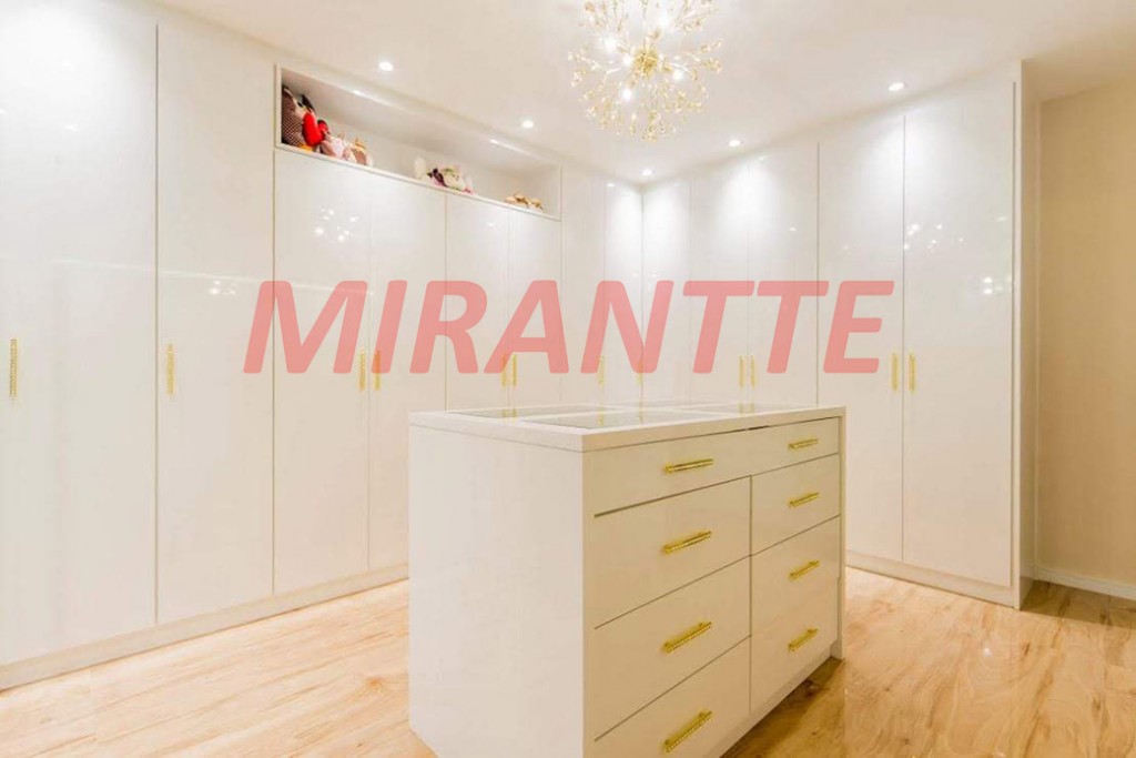 Casa terrea de 366m² com 4 quartos em Vila Assunção