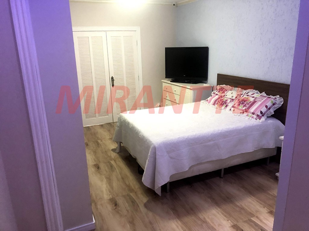 Casa terrea de 366m² com 4 quartos em Vila Assunção