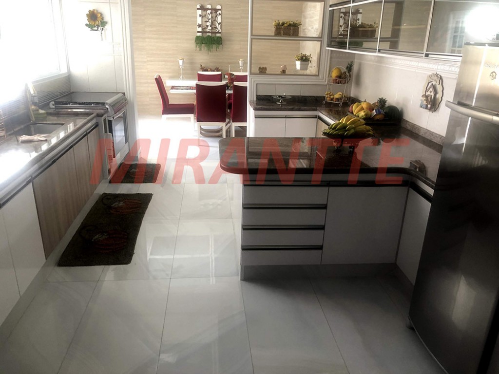 Casa terrea de 366m² com 4 quartos em Vila Assunção
