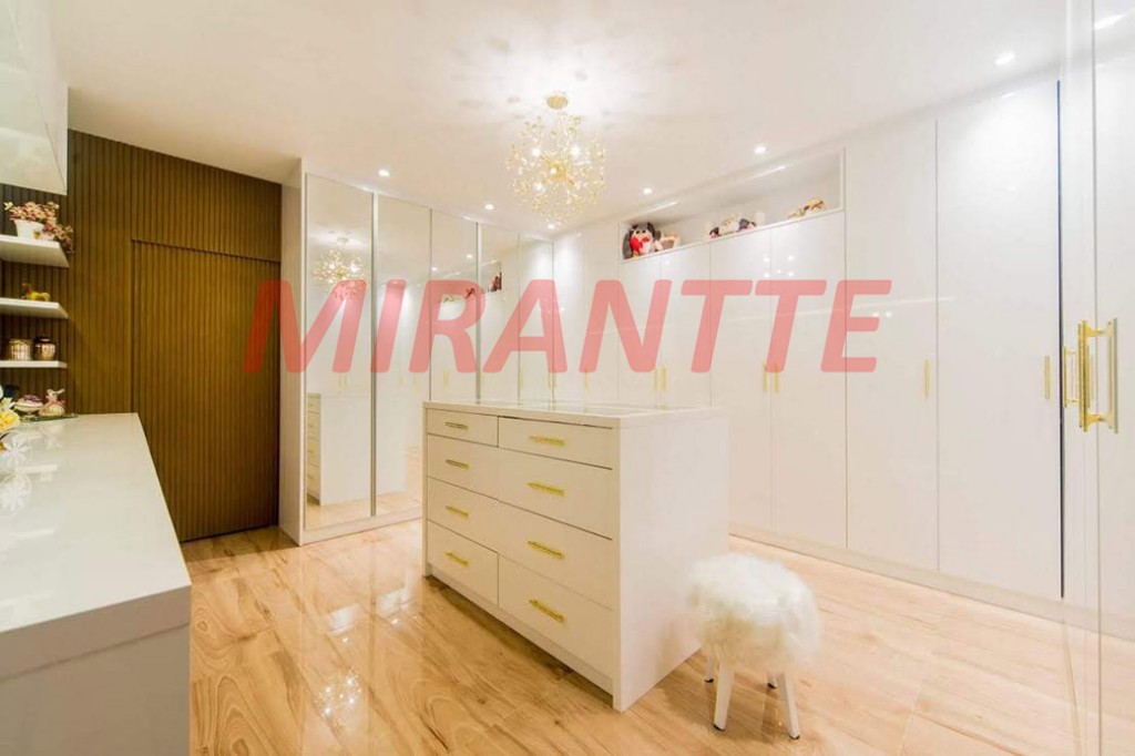 Casa terrea de 366m² com 4 quartos em Vila Assunção