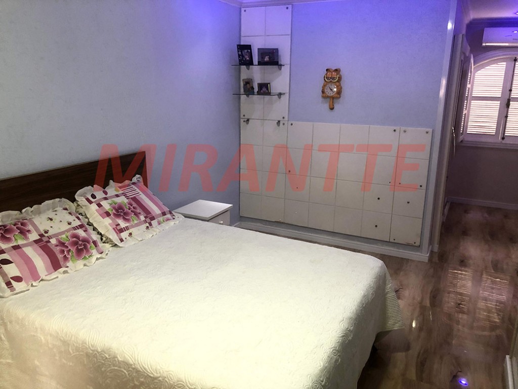Casa terrea de 366m² com 4 quartos em Vila Assunção
