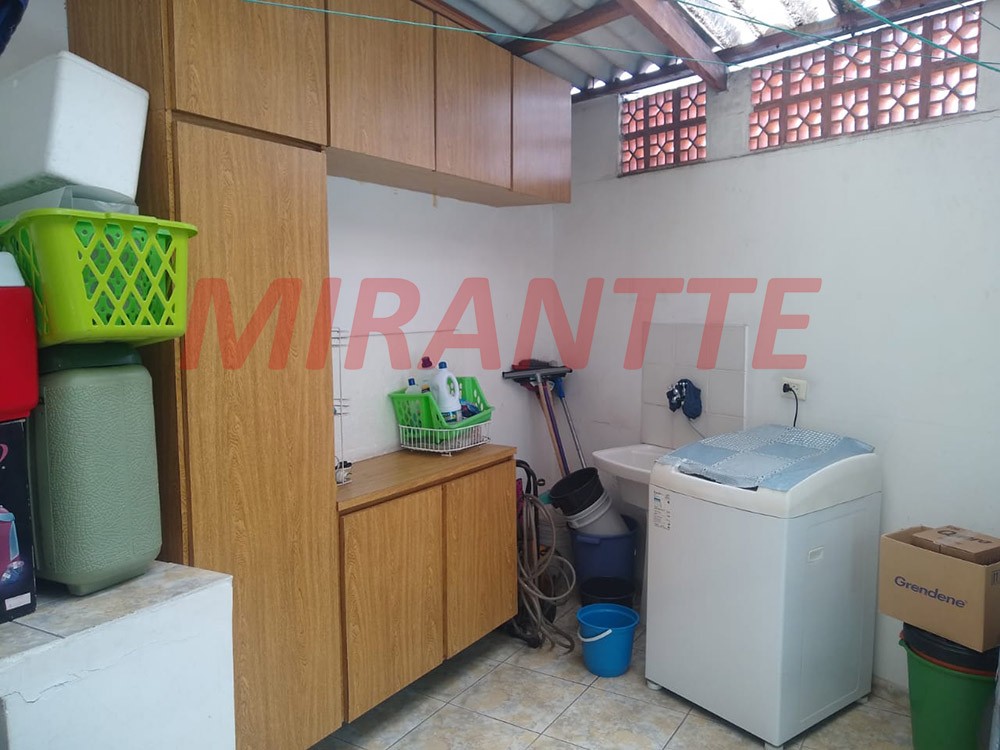 Sobrado de 160m² com 3 quartos em Jaçana