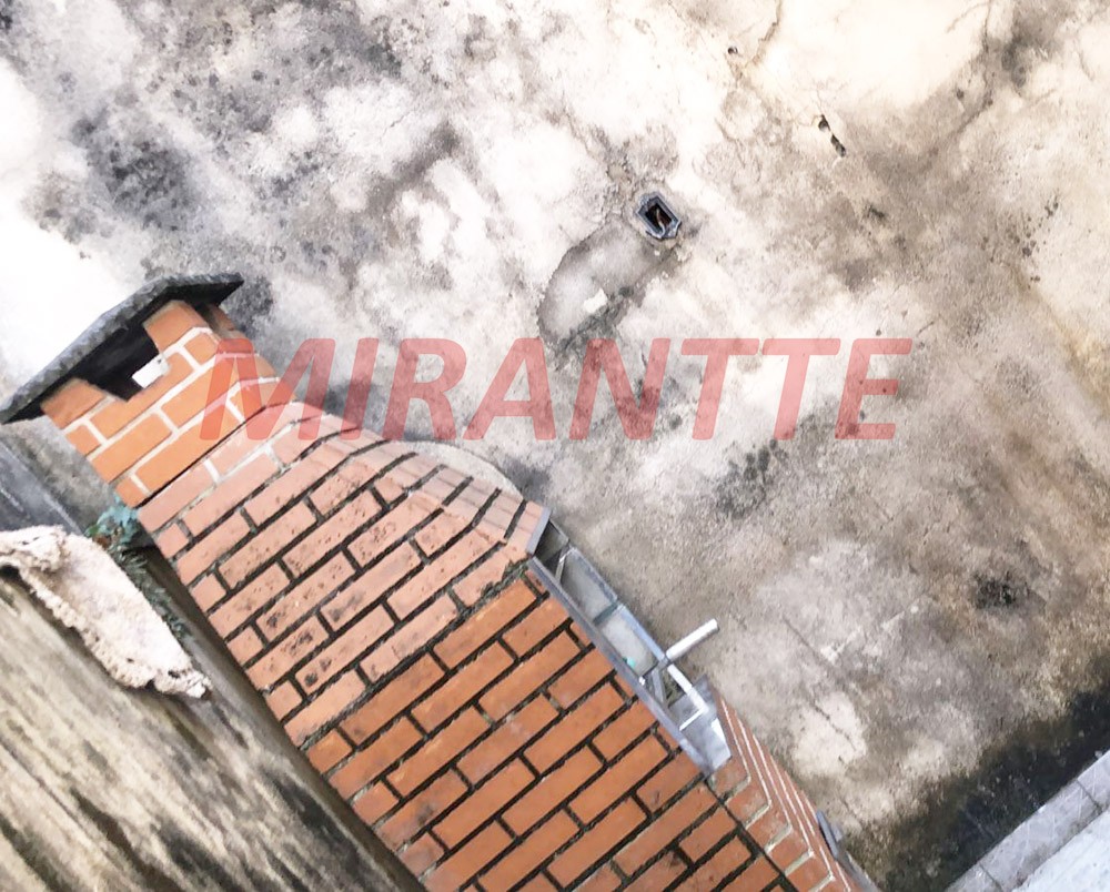 Sobrado de 131m² com 3 quartos em Jardim Joamar