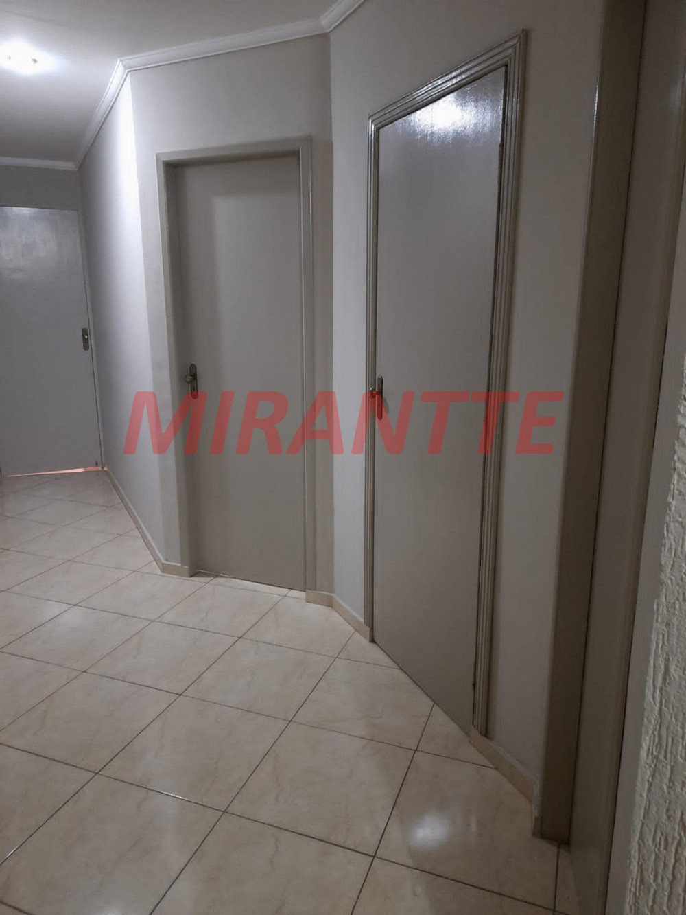 Sobrado de 300m² com 3 quartos em Jardim Flor de Maio