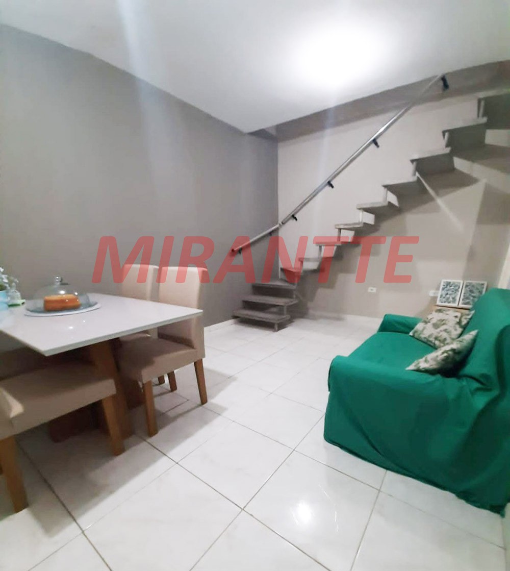 Sobrado de 300m² com 3 quartos em Jardim Flor de Maio