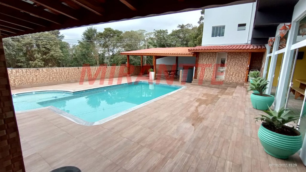 Sobrado de 600m² com 5 quartos em SANTA IN