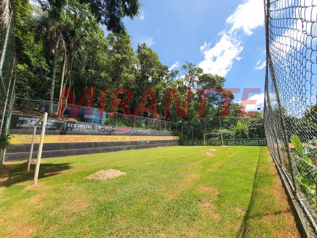 Sobrado de 600m² com 5 quartos em SANTA IN