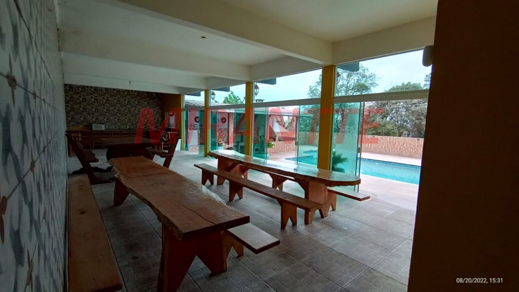 Sobrado de 600m² com 5 quartos em SANTA IN