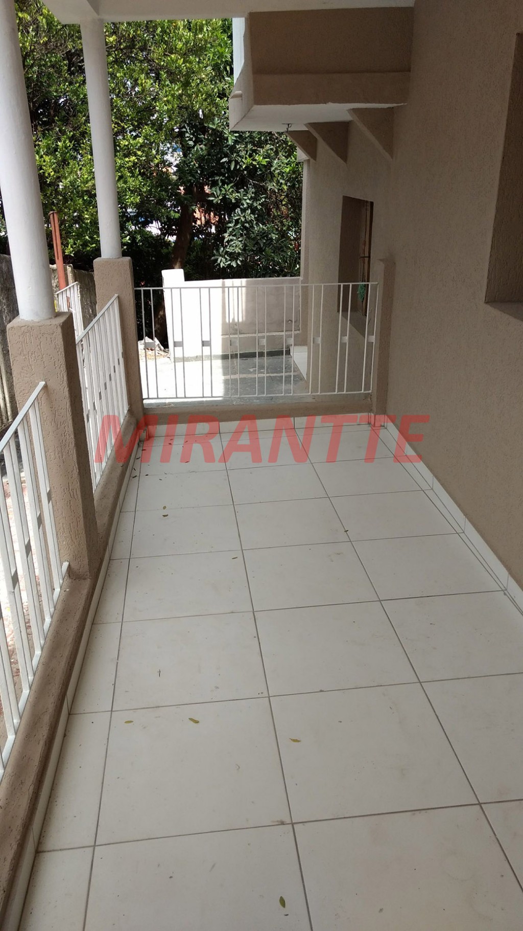 Sobrado de 350m² com 10 quartos em Parque Peruche