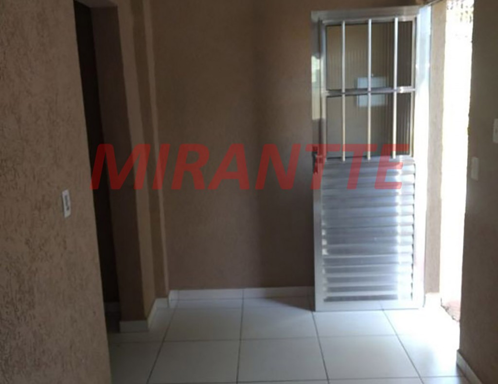 Sobrado de 350m² com 10 quartos em Parque Peruche
