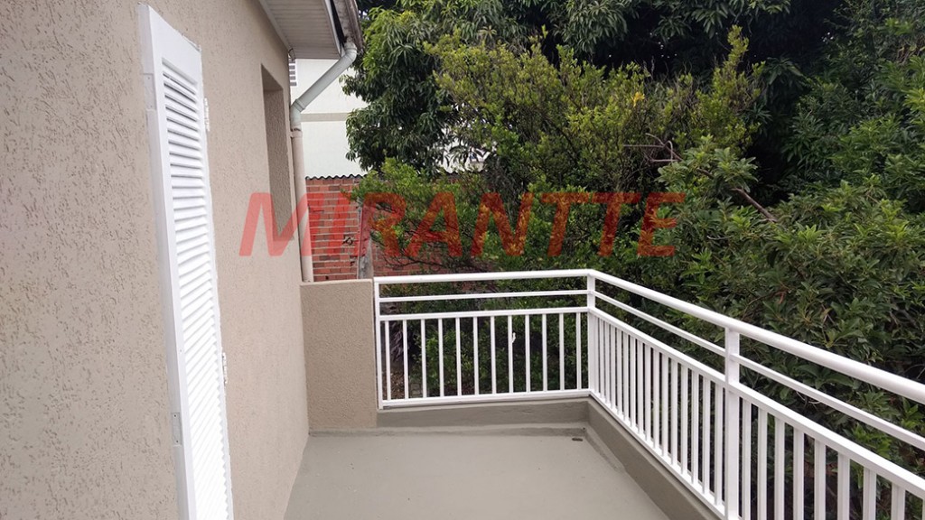 Sobrado de 350m² com 10 quartos em Parque Peruche