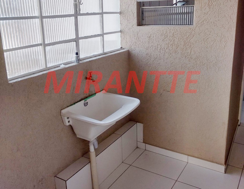 Sobrado de 350m² com 10 quartos em Parque Peruche