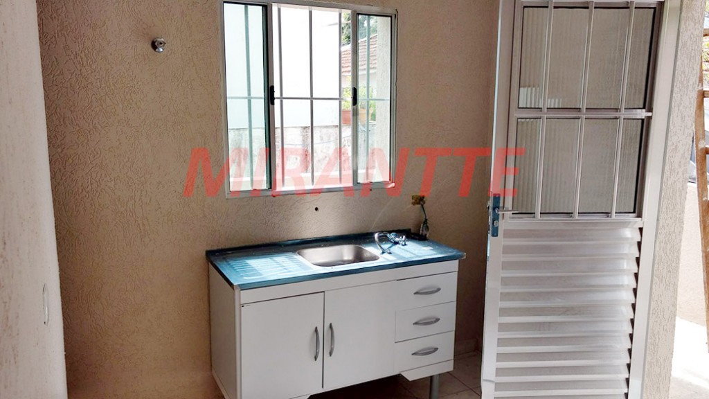 Sobrado de 350m² com 10 quartos em Parque Peruche