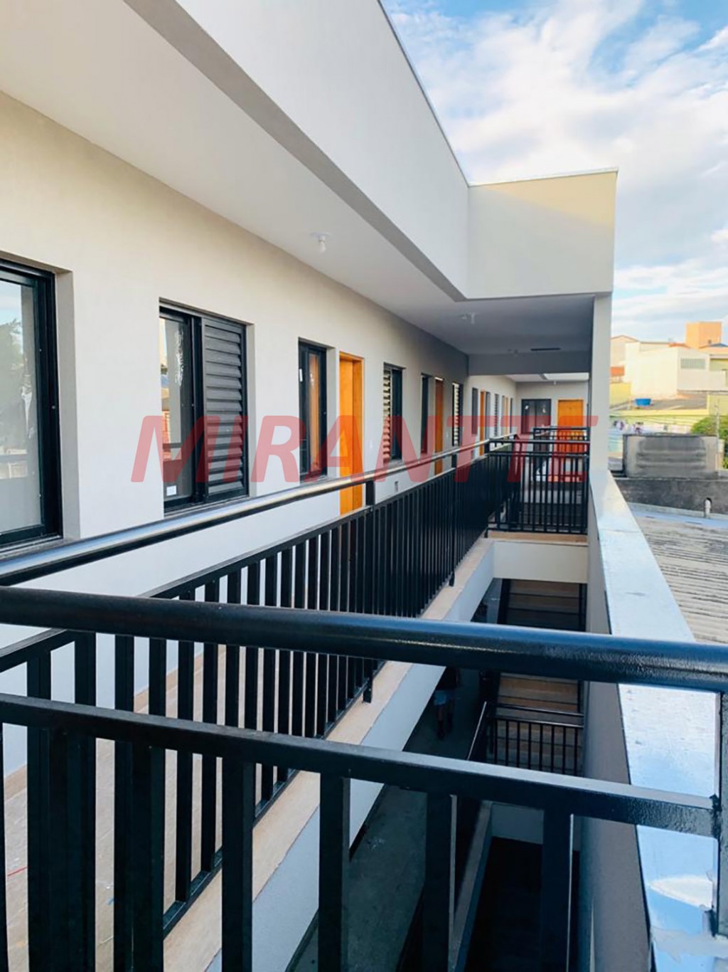 Comercial em Parque Peruche