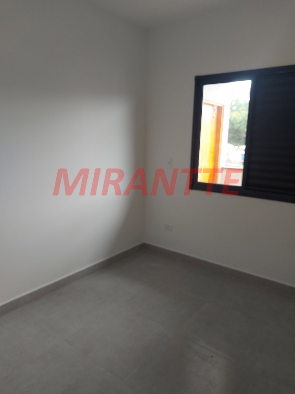 Comercial em Parque Peruche