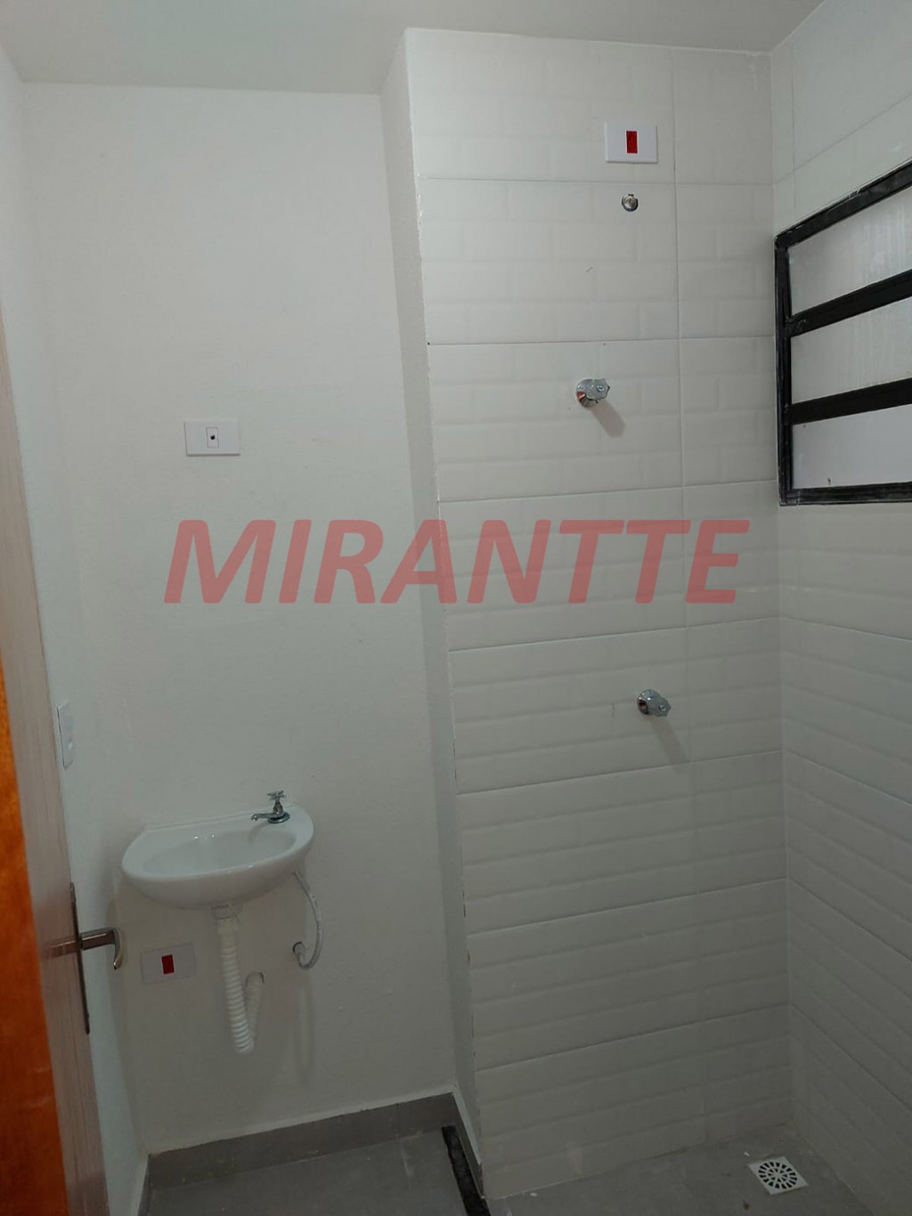 Comercial em Parque Peruche