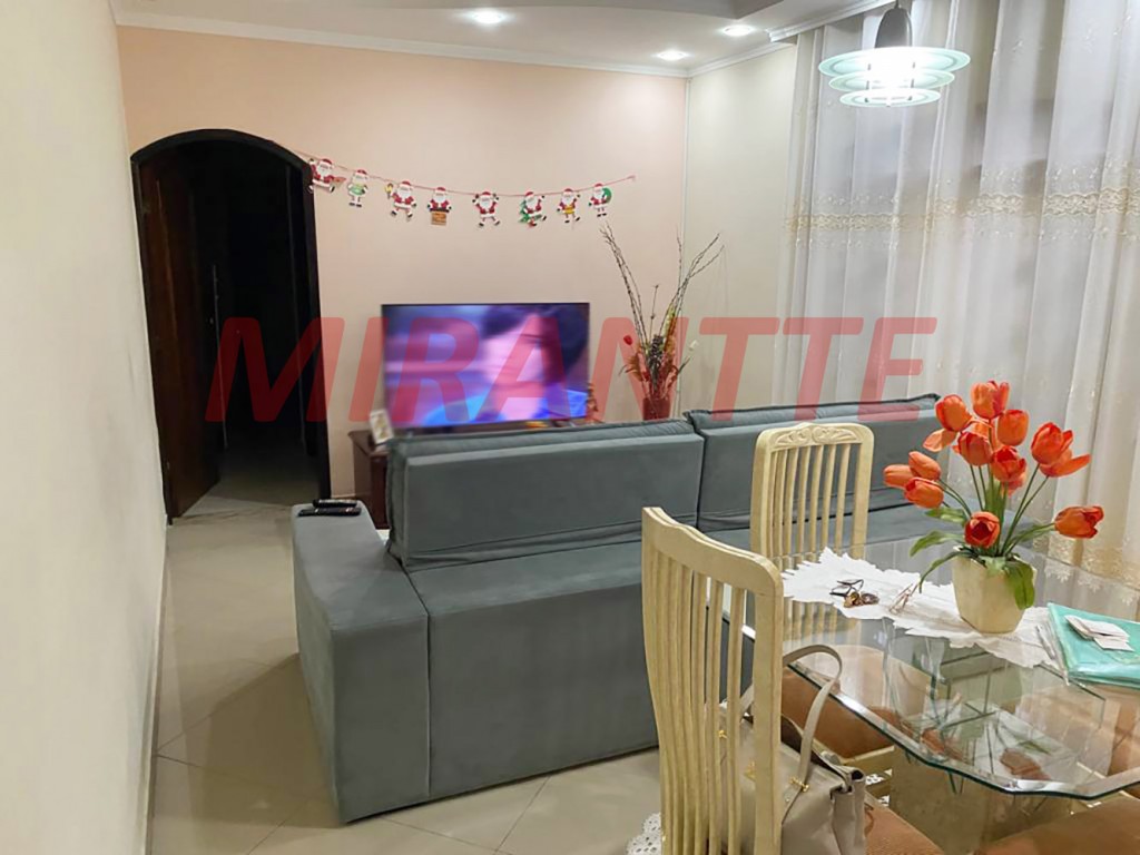 Casa terrea de 197m² com 3 quartos em Jardim Santa Mena