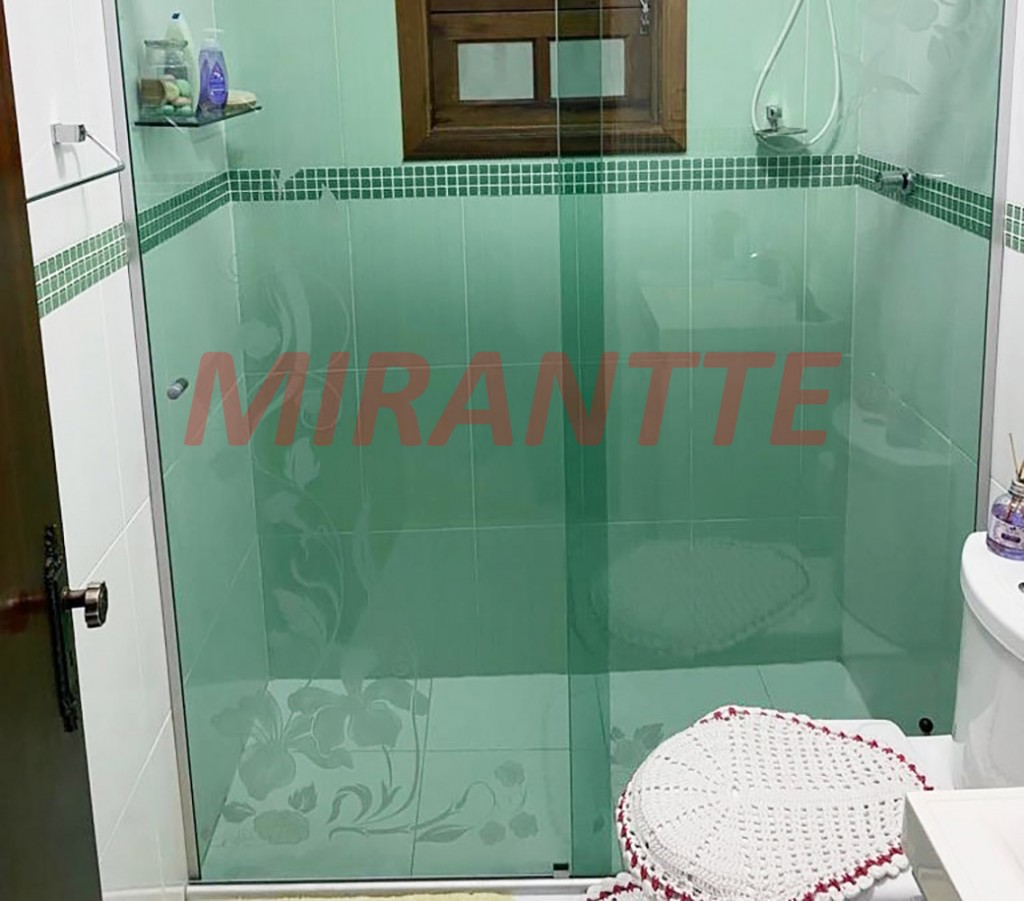 Casa terrea de 197m² com 3 quartos em Jardim Santa Mena