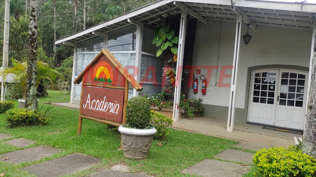 Terreno de 800m² em Santa Ines