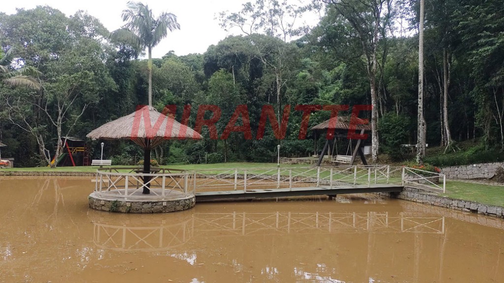Terreno de 800m² em Santa Ines
