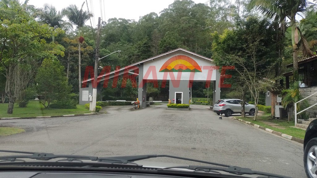 Terreno de 800m² em Santa Ines