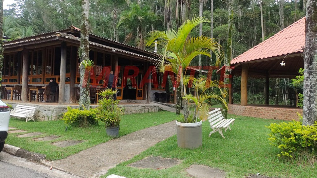 Terreno de 800m² em Santa Ines