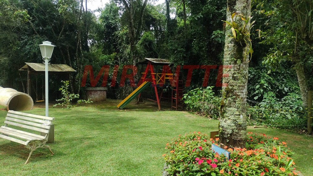 Terreno de 800m² em Santa Ines