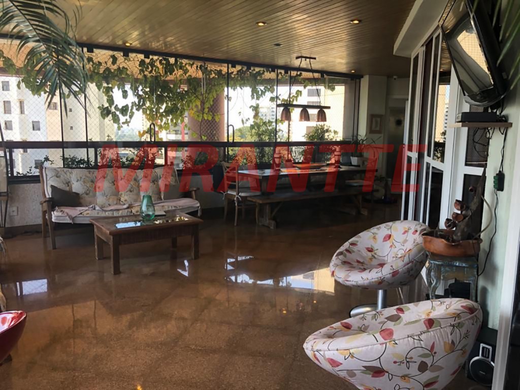 Apartamento de 449m² com 4 quartos em Vila Suzana
