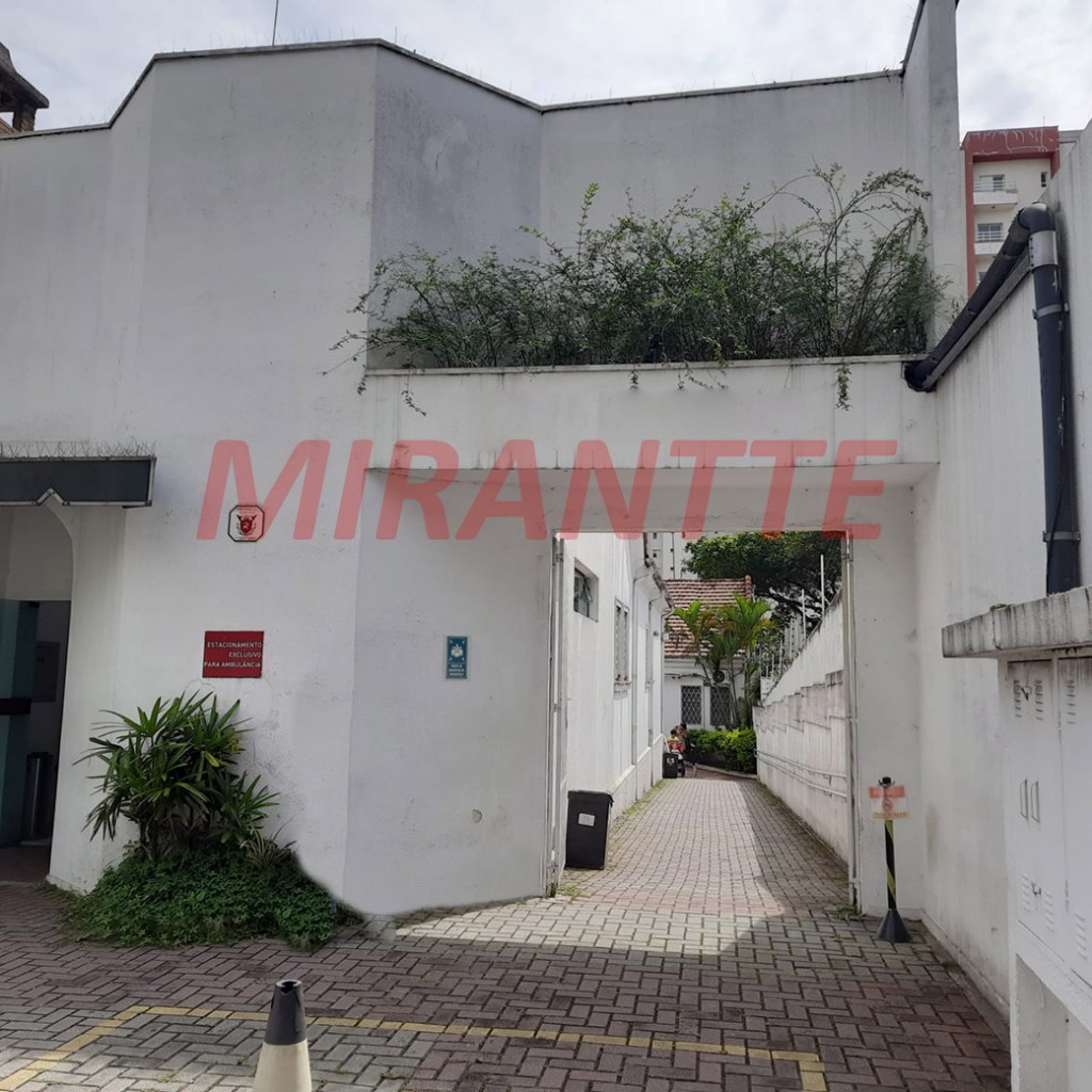 Comercial de 1.451m² em Centro