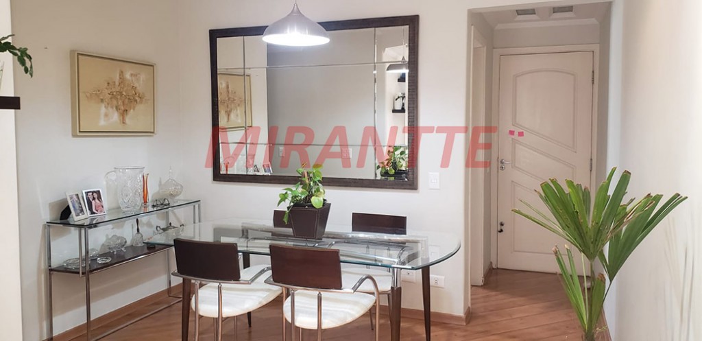 Apartamento de 60m² com 2 quartos em Santa Teresinha