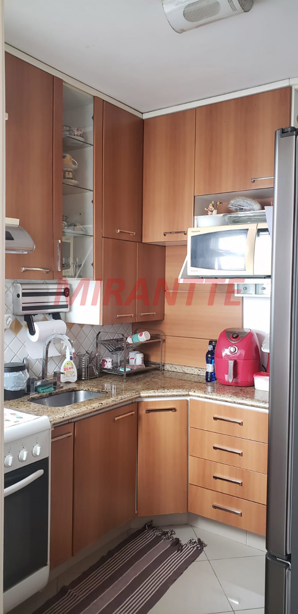 Apartamento de 60m² com 2 quartos em Santa Teresinha