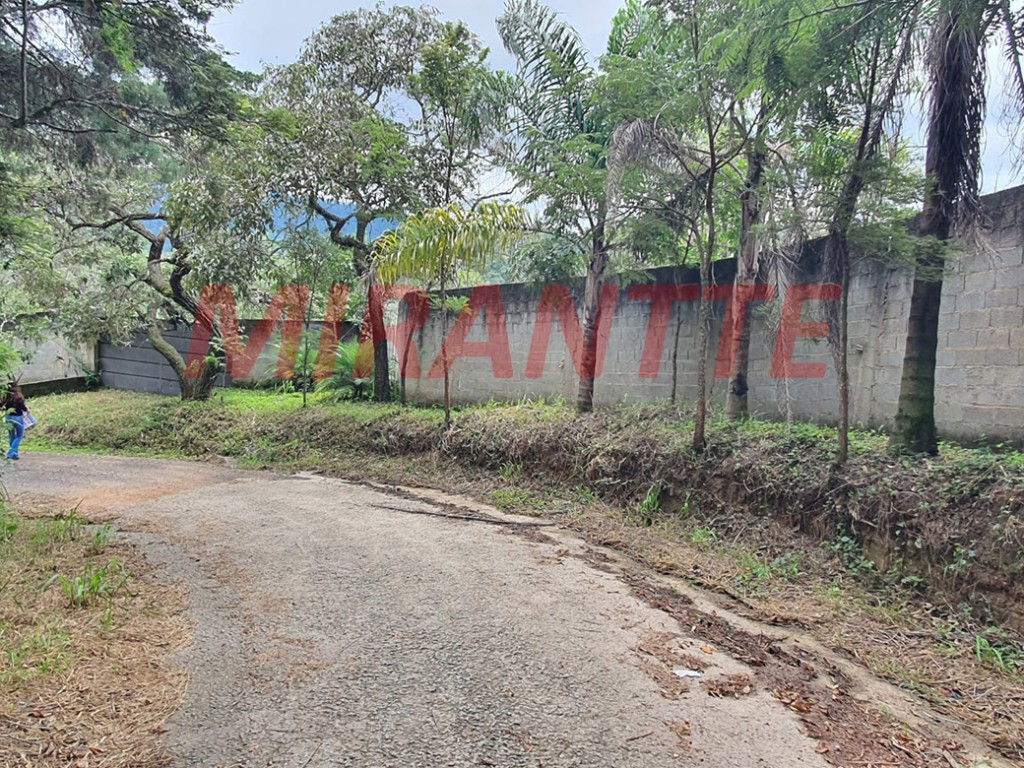 Terreno de 4376m² em Serra da Cantareira