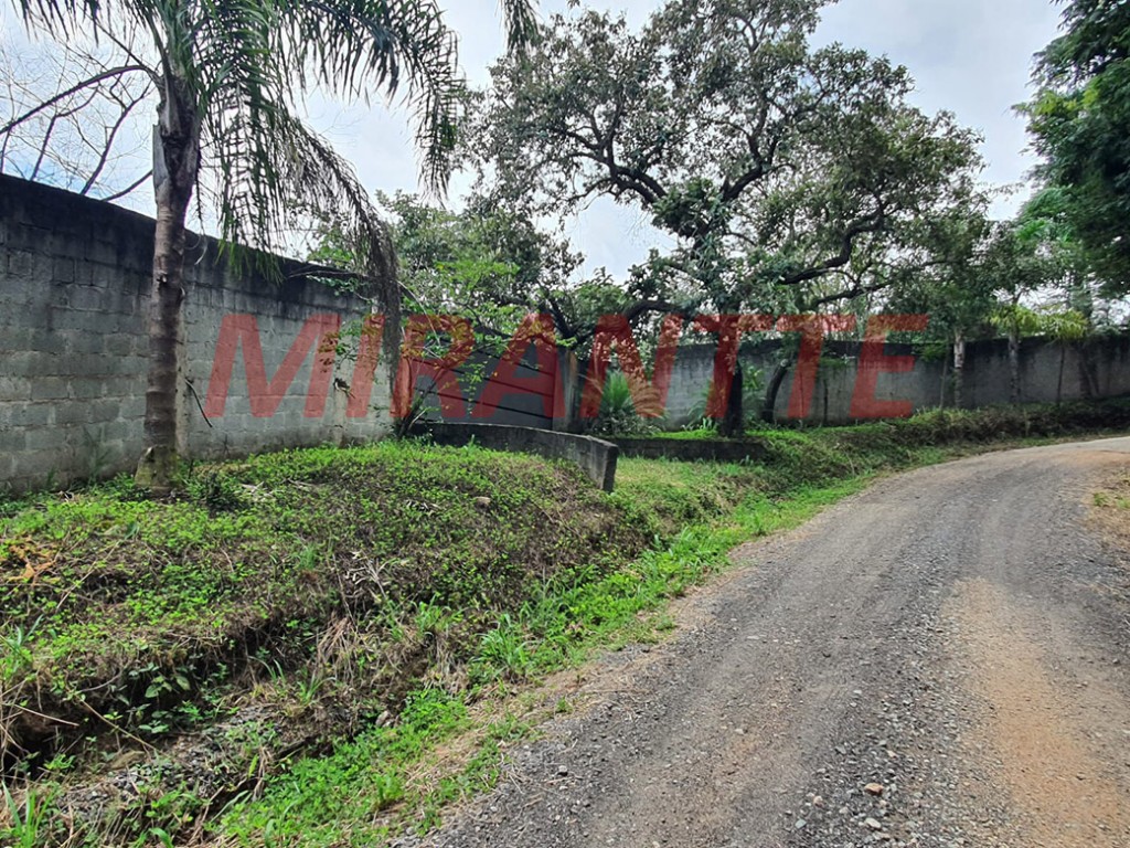 Terreno de 4376m² em Serra da Cantareira