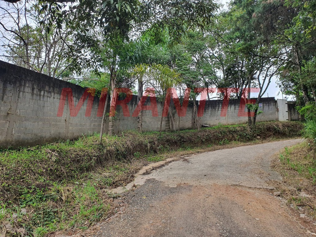 Terreno de 4376m² em Serra da Cantareira