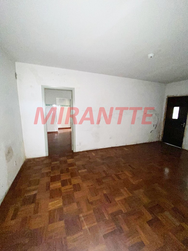 Sobrado de 579m² com 8 quartos em Santana