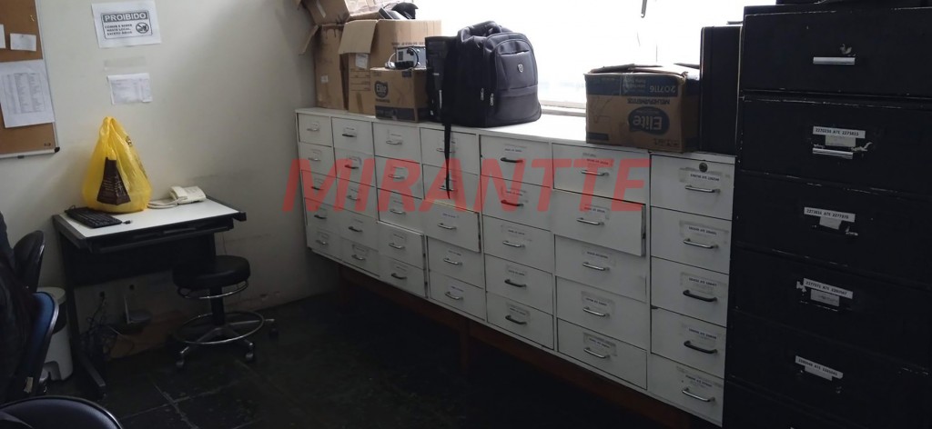Comercial de 280m² em Lapa