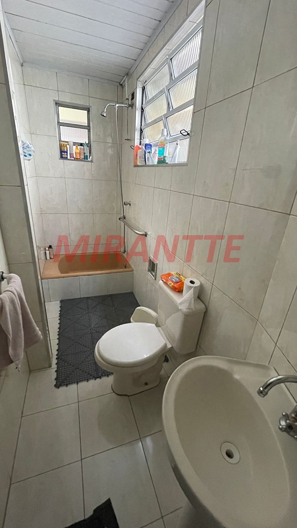 Casa terrea de 200m² com 4 quartos em Vila Ester