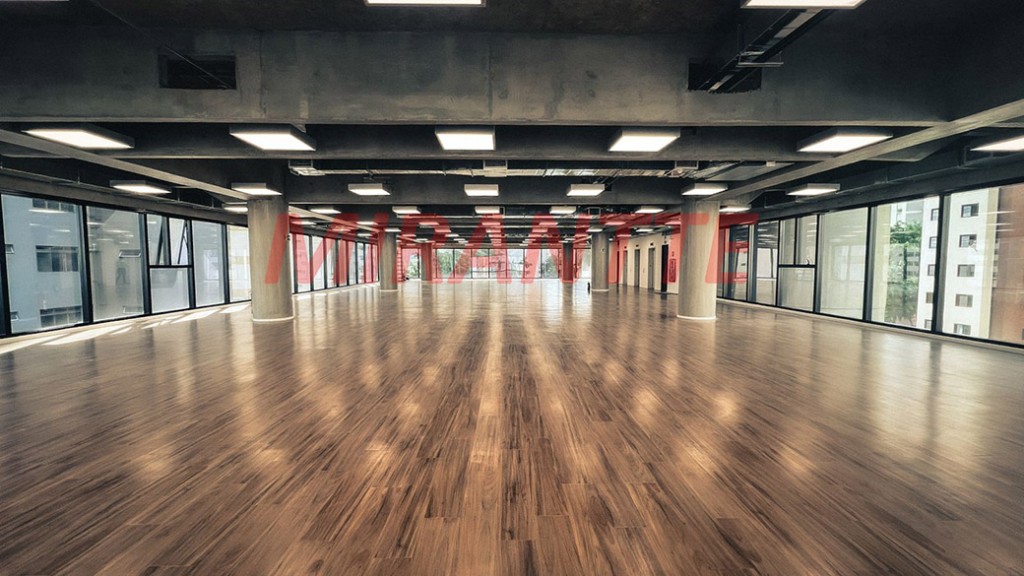 Comercial de 3220m² em Pinheiros