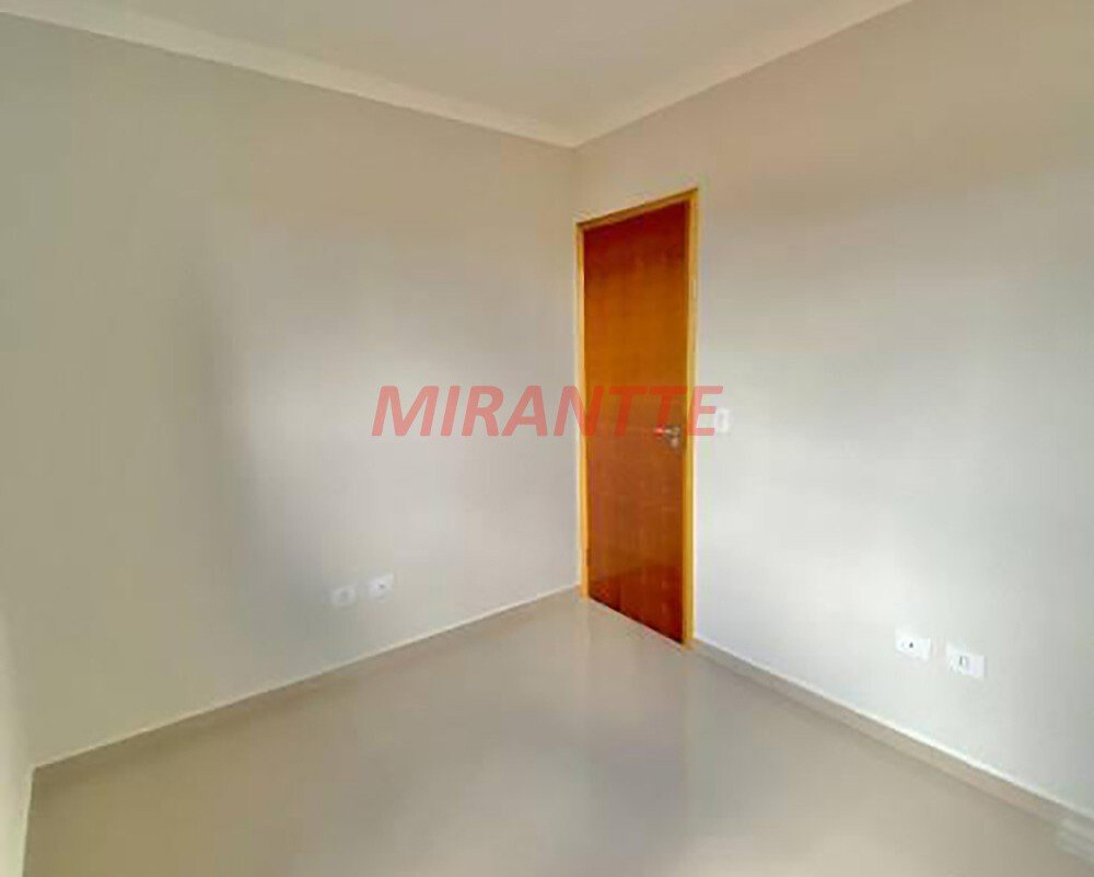 Apartamento de 52m² com 2 quartos em Vila Nivi