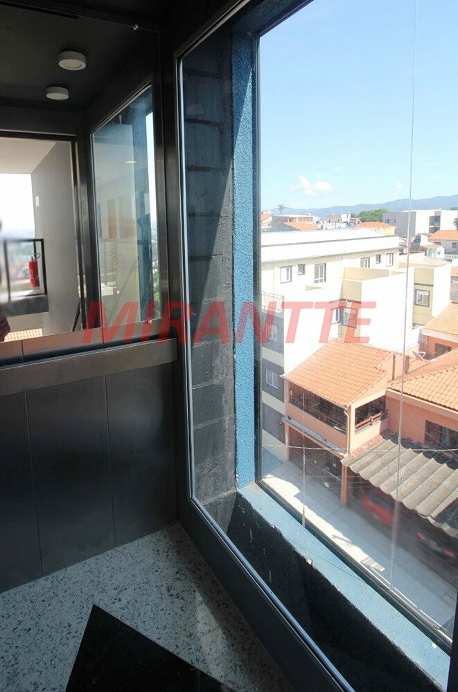 Apartamento de 52m² com 2 quartos em Vila Nivi