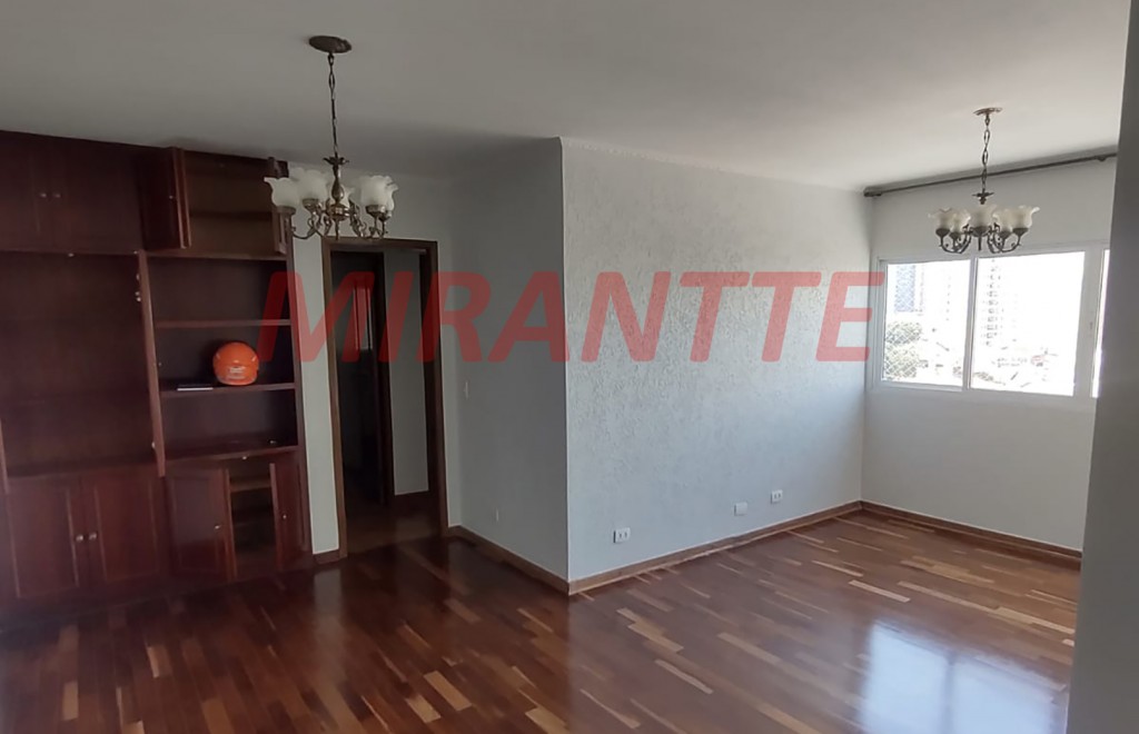 Apartamento de 76m² com 2 quartos em Santana