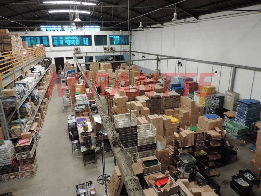 Galpao de 1234m² em Santo Amaro