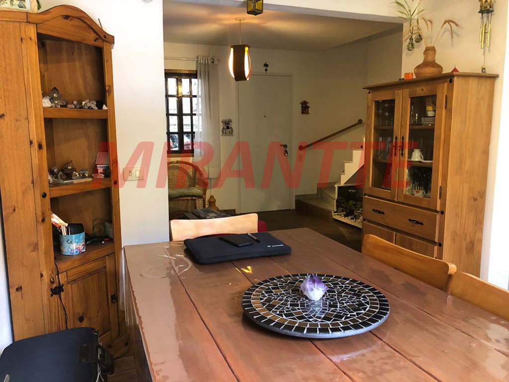 Sobrado de 135m² com 2 quartos em Santana