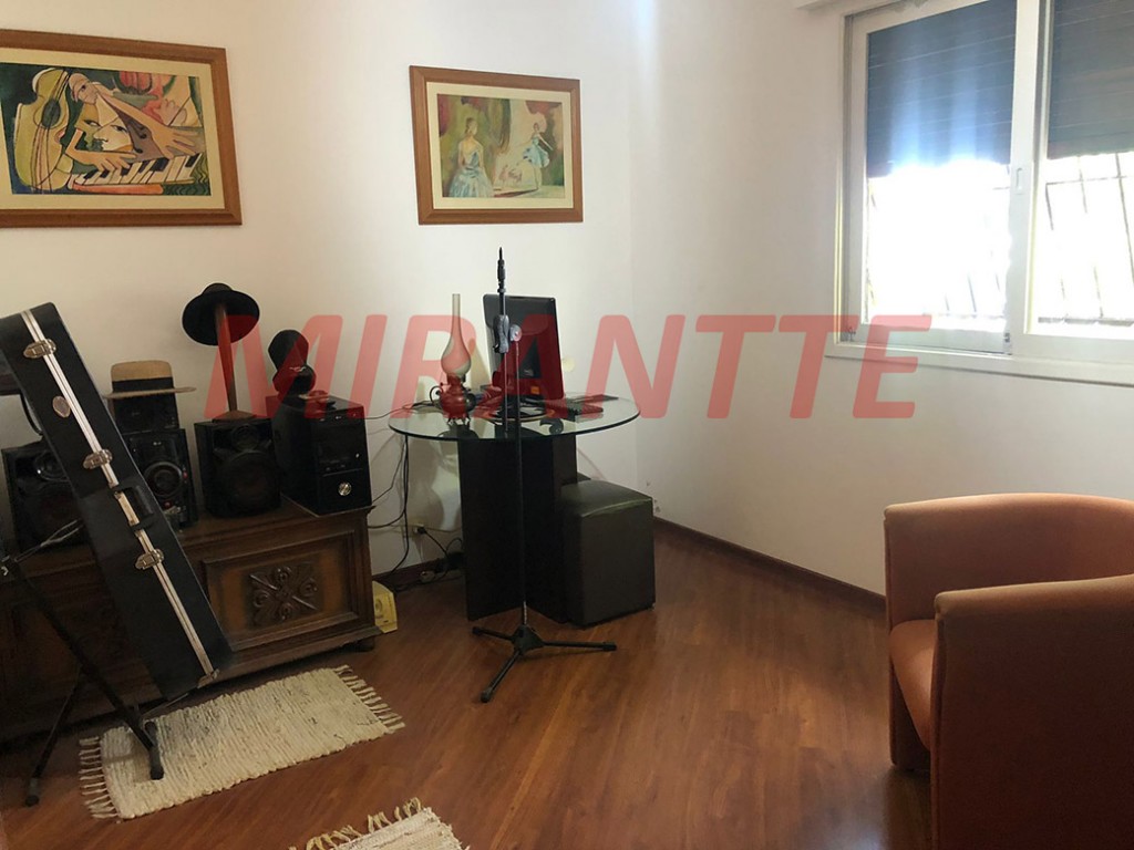 Sobrado de 135m² com 2 quartos em Santana
