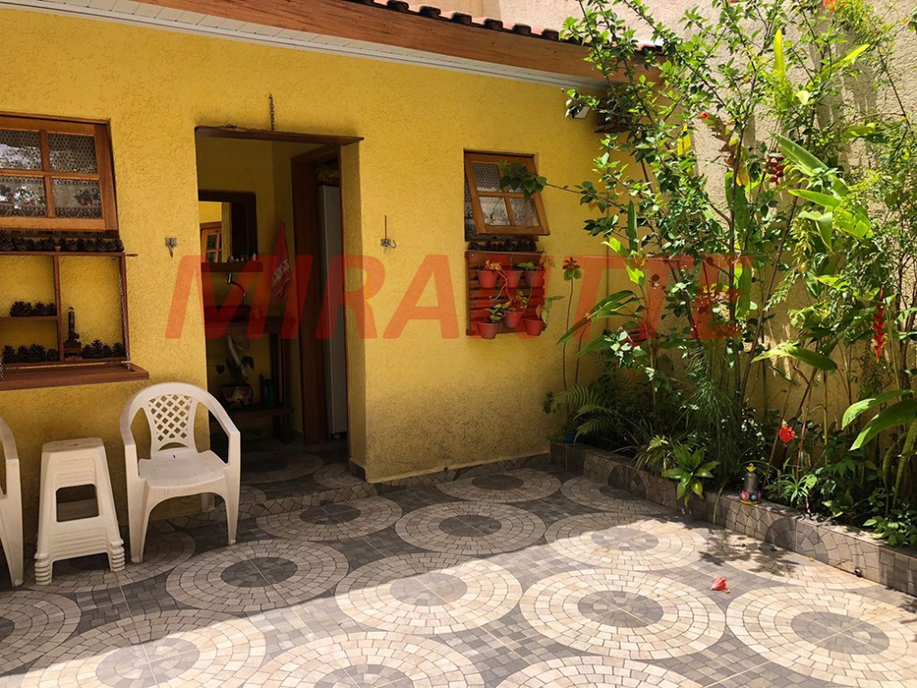 Sobrado de 135m² com 2 quartos em Santana