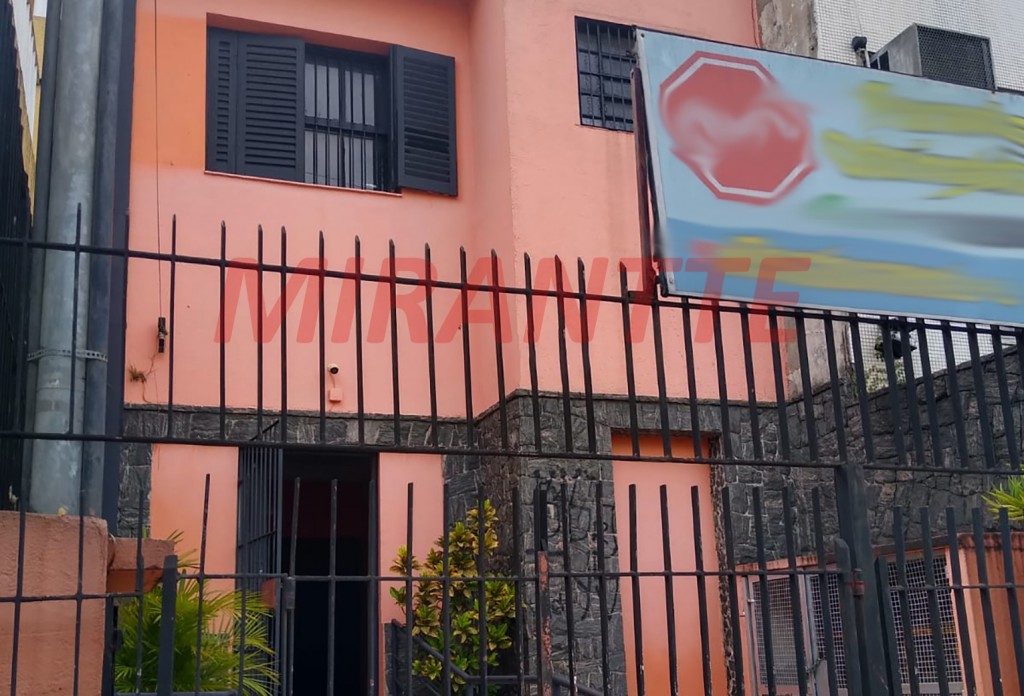 Comercial de 180m² em Luz