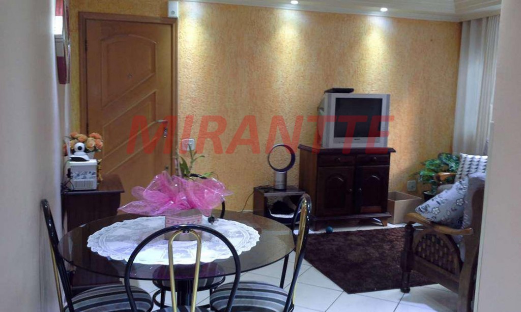 Apartamento de 80m² com 2 quartos em Limão